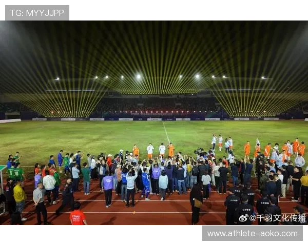 足球明星如同璀璨星辰闪耀赛场每一刻的辉煌与热血之心